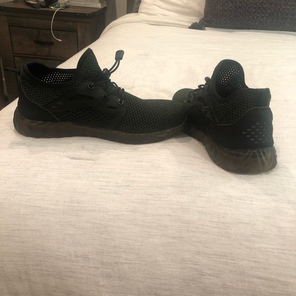 Dark green, steel toe, work shoes. Size 10. - Picture 2 of 2